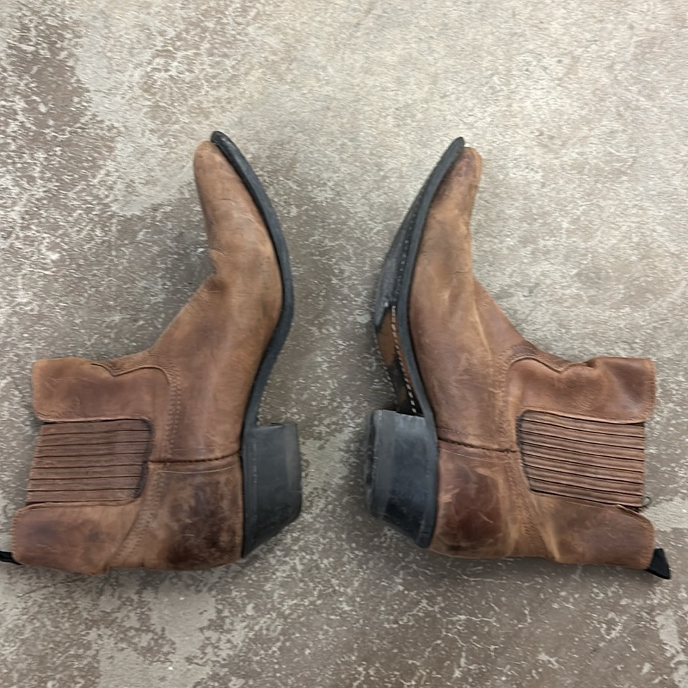 Silver rebel cowbow boots